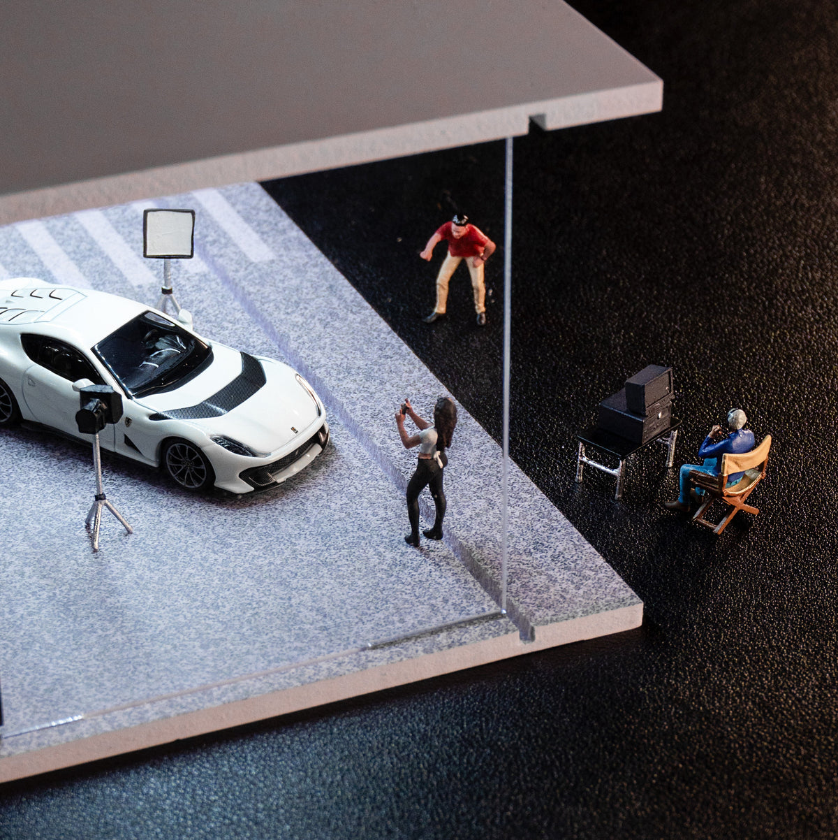 Figures Behind The Scene – MiJo Exclusives