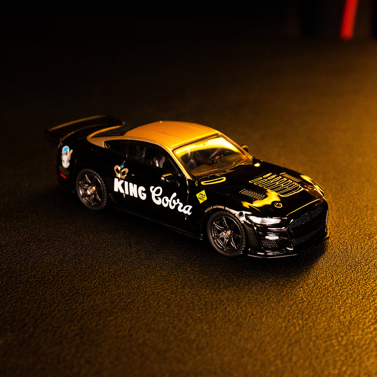 Shelby GT500 Dragon Snake Concept - Black/Gold