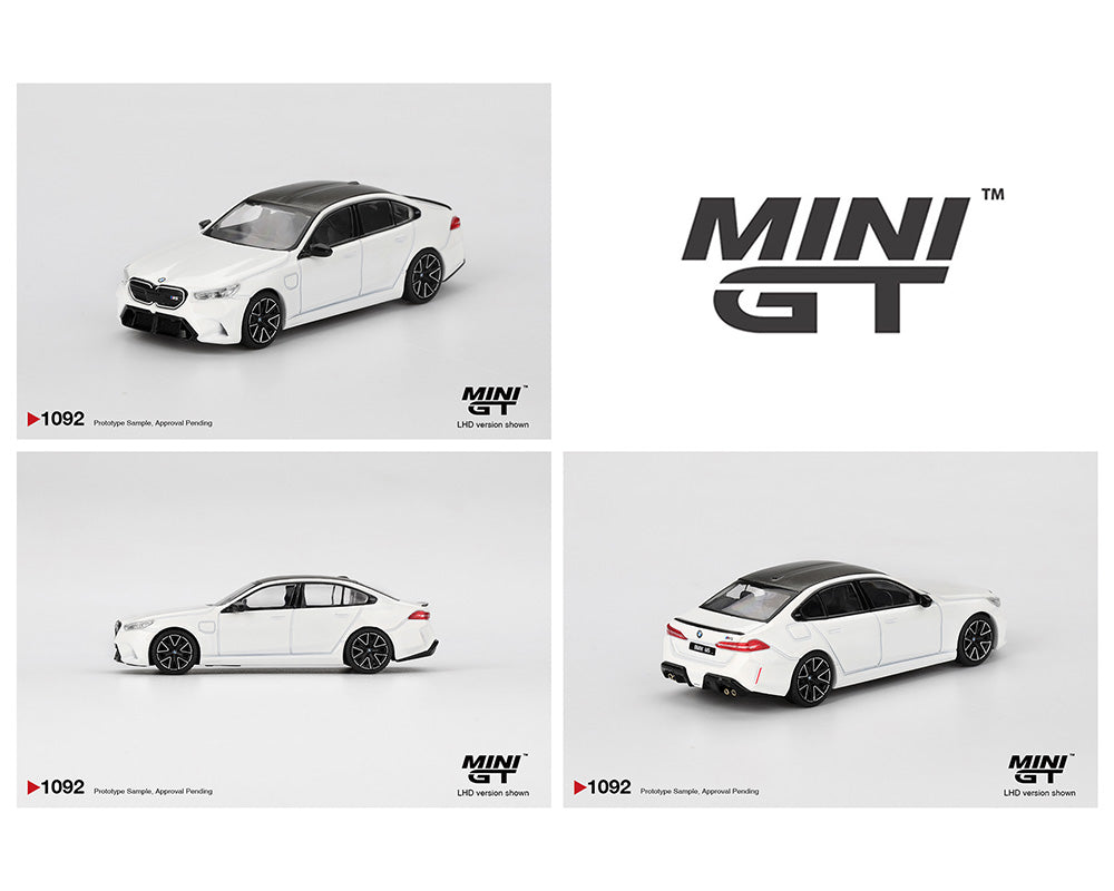BMW M5 – Alpine White
