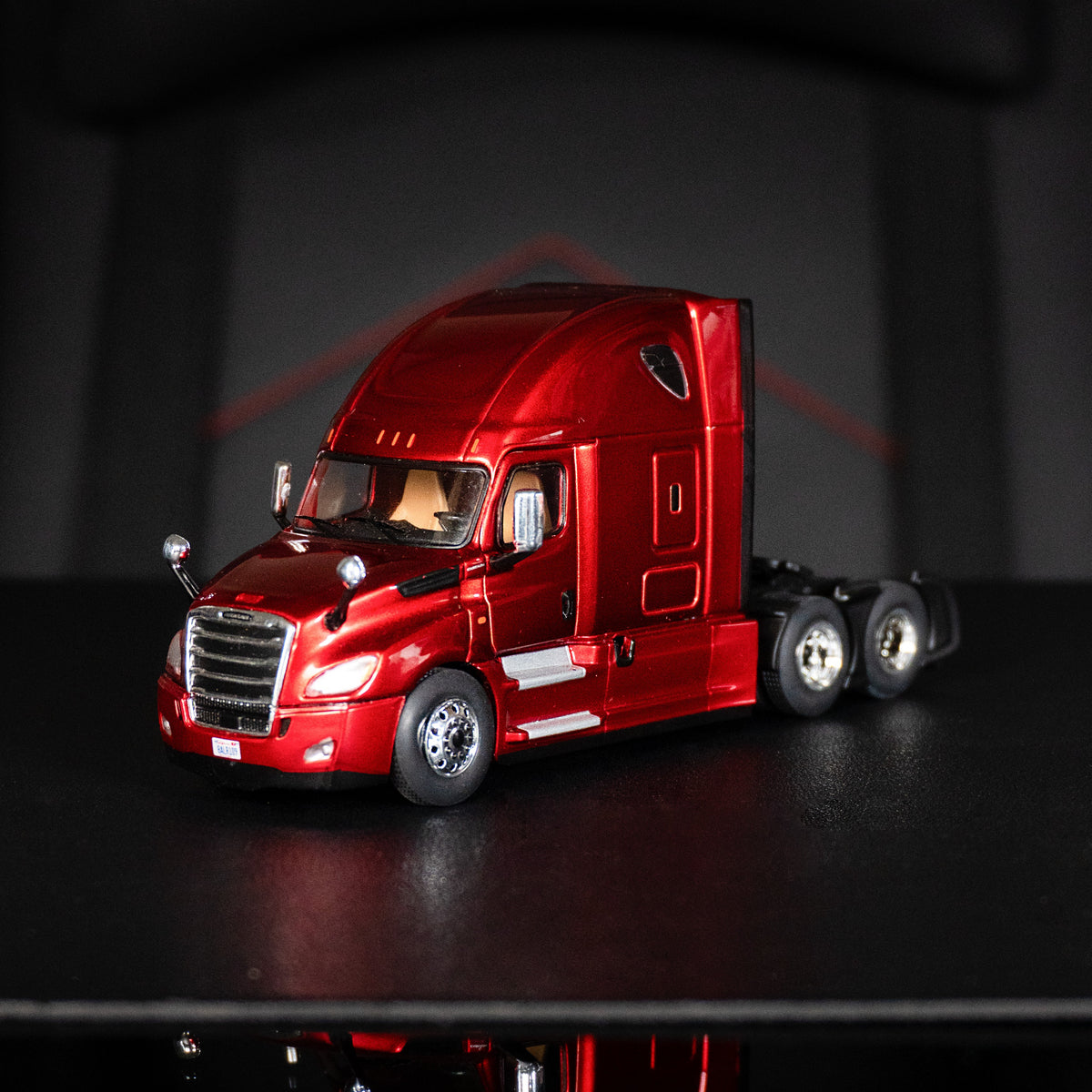 Freightliner Cascadia 2018 – M Red