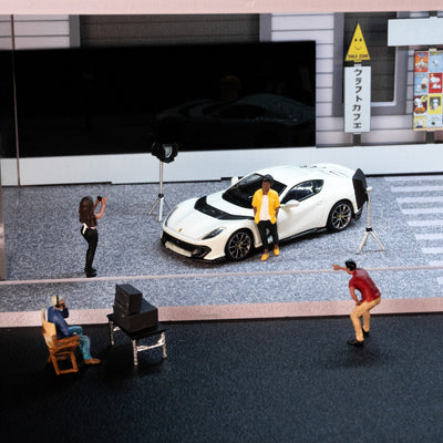 Figures Behind The Scene – MiJo Exclusives
