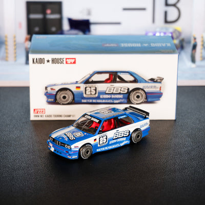 BMW M3 Kaido Touring Champ V1 – Blue/White
