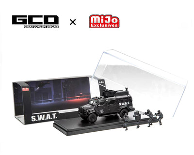 SWAT Tactical Armor Vehicle Diorama Set with 4 Figures
