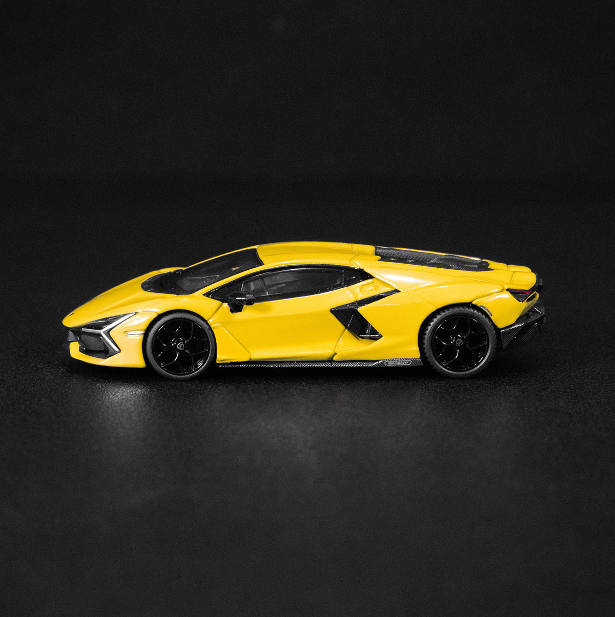 Lamborghini Revuelto – Giallo Yellow