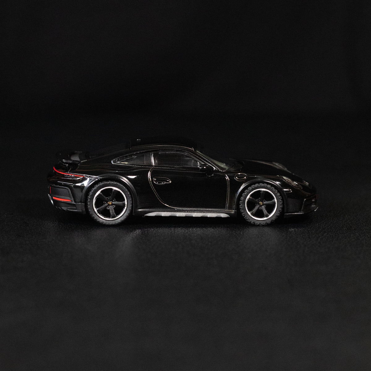 Porsche 911 Dakar – Black