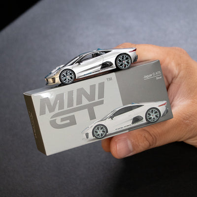 Jaguar C-X75 – Silver
