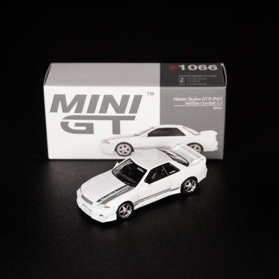 Nissan Skyline GT-R (R32) VeilSide Combat C-I White